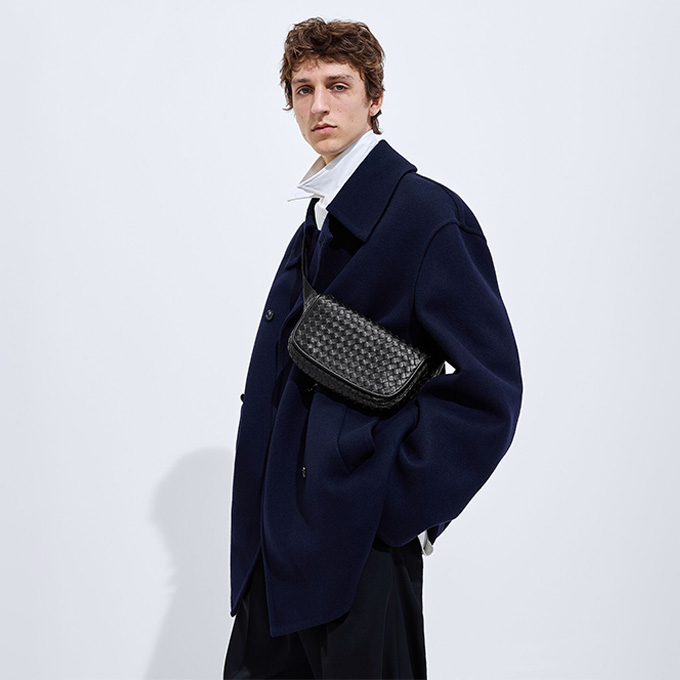 bottega veneta generous flap woven crossbody bag #876334